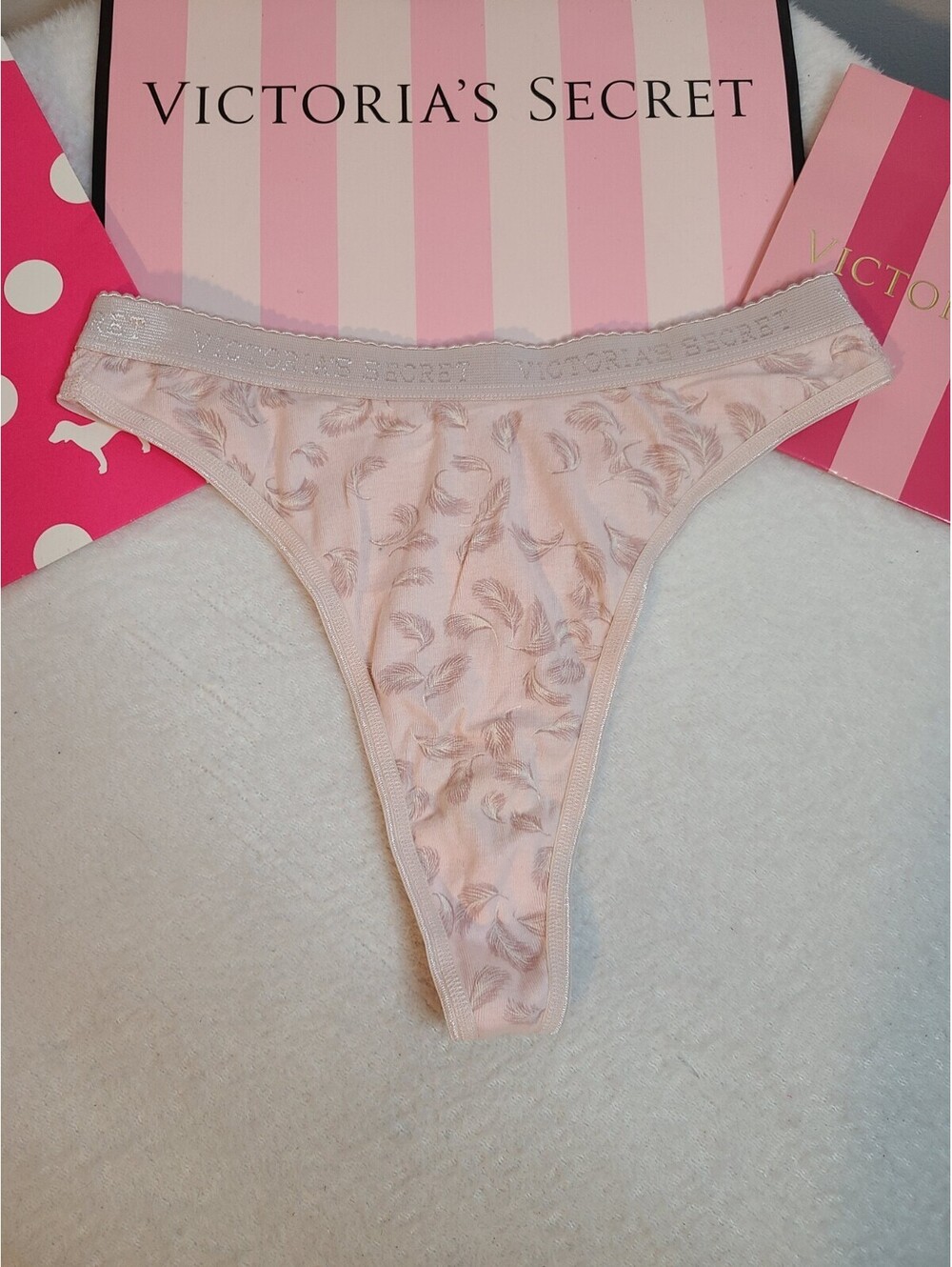 VTG Victoria's Secret Signature Cotton Classic Full Cut Thong Panty Size M